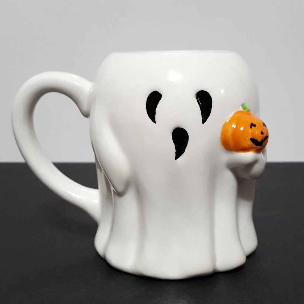 NEW RARE Halloween Ghost Holding a Jack o Lantern Mug 16 OZ Ceramic NIB
